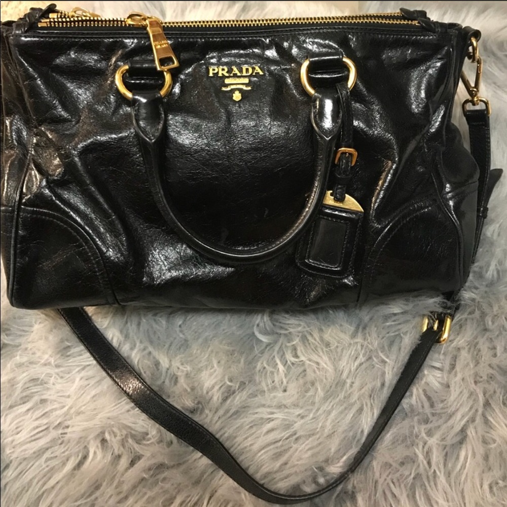 Prada Vitello shine